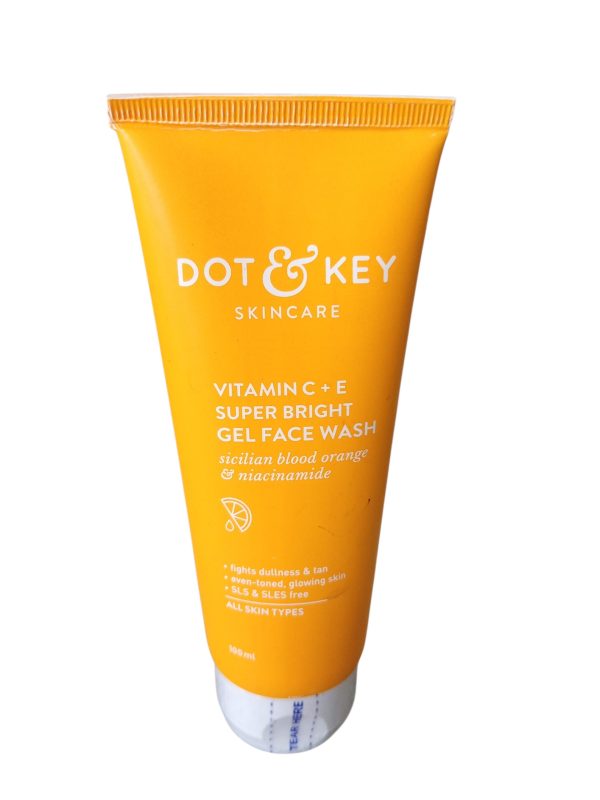 IMG_1961342571238829358 VITAMIN C FACE WASH